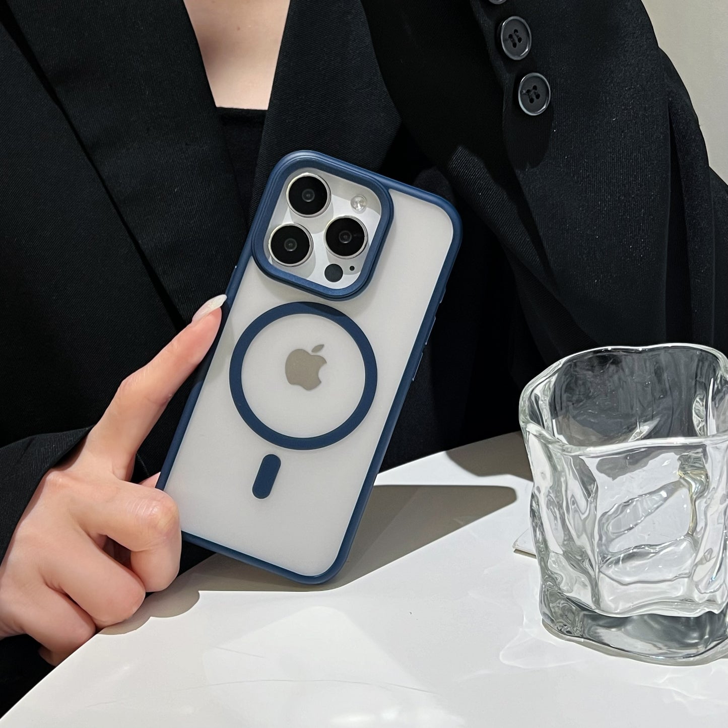 Metal stand magsafe phone case for 16 series