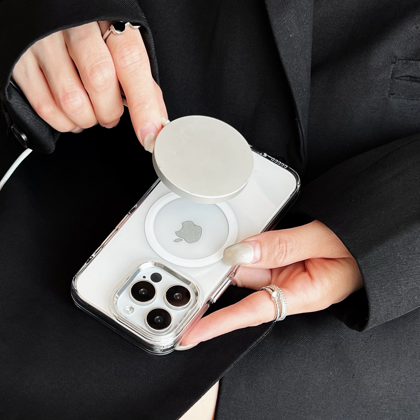 Never yellow magsafe clear phone cases