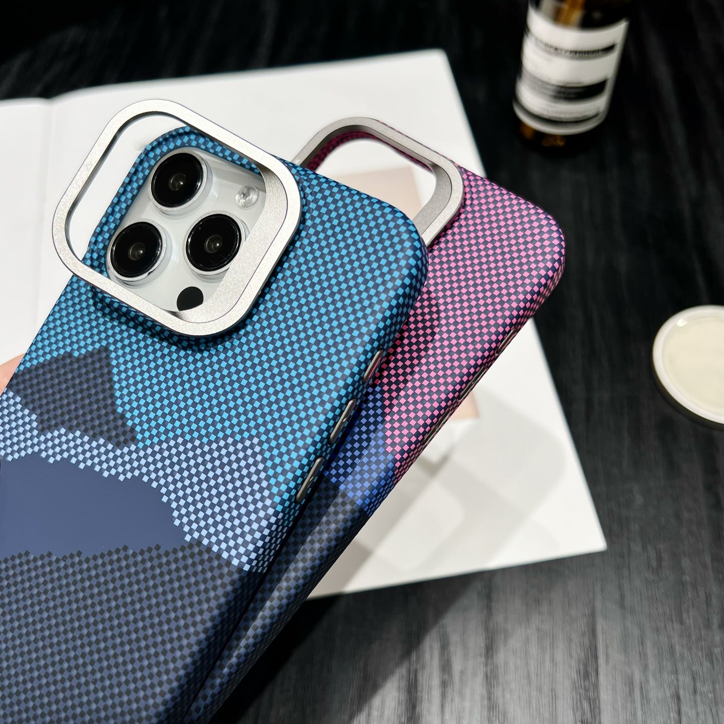 Mountain weaving phone case